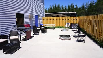 BBQ/picnic area