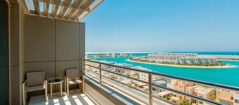 Ramada Hotel & Suites by Wyndham Amwaj Islands Manama