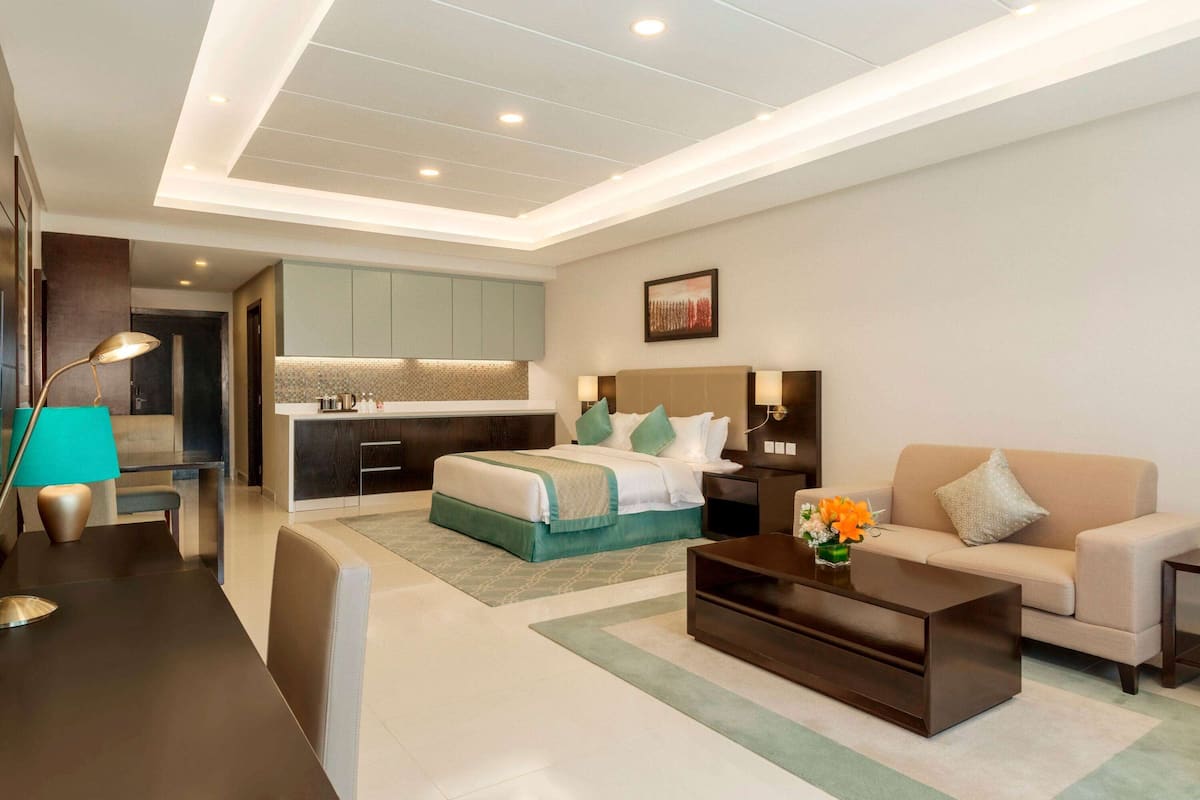 Premium bedding, minibar, in-room safe, desk