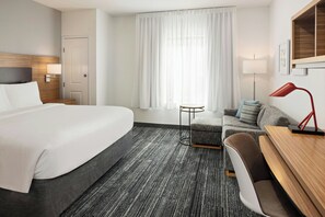 Premium bedding, pillow-top beds, desk, laptop workspace - TownePlace Suites Minneapolis near Mall of America (Bloomington)