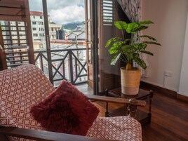 Studio Suite | Individually decorated, individually furnished, desk, iron/ironing board