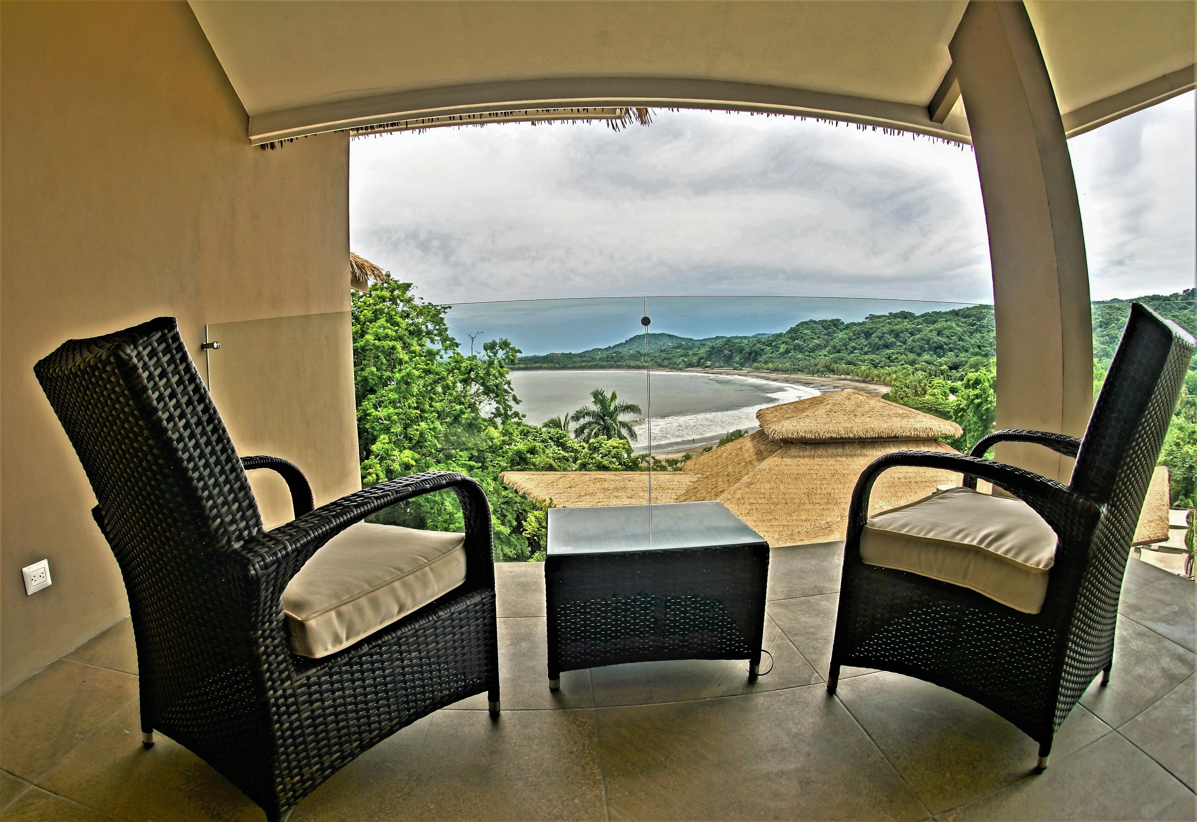 deluxe room | terrace/patio