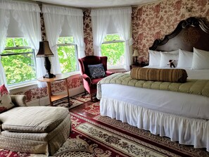 客房, 1 张特大床 | 熨斗/熨衣板、免费 WiFi、床单