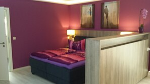 Junior-Suite, 1 Schlafzimmer, Badewanne