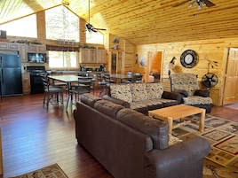 Cabin | Living area | 32-inch LED TV with satellite channels