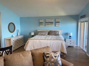 Honeymoon Single Room - Horseshoe Bay Lodge (Walker)