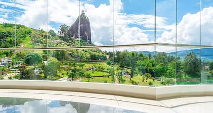 Hotel Los Recuerdos