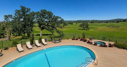 Oak Ridge Inn