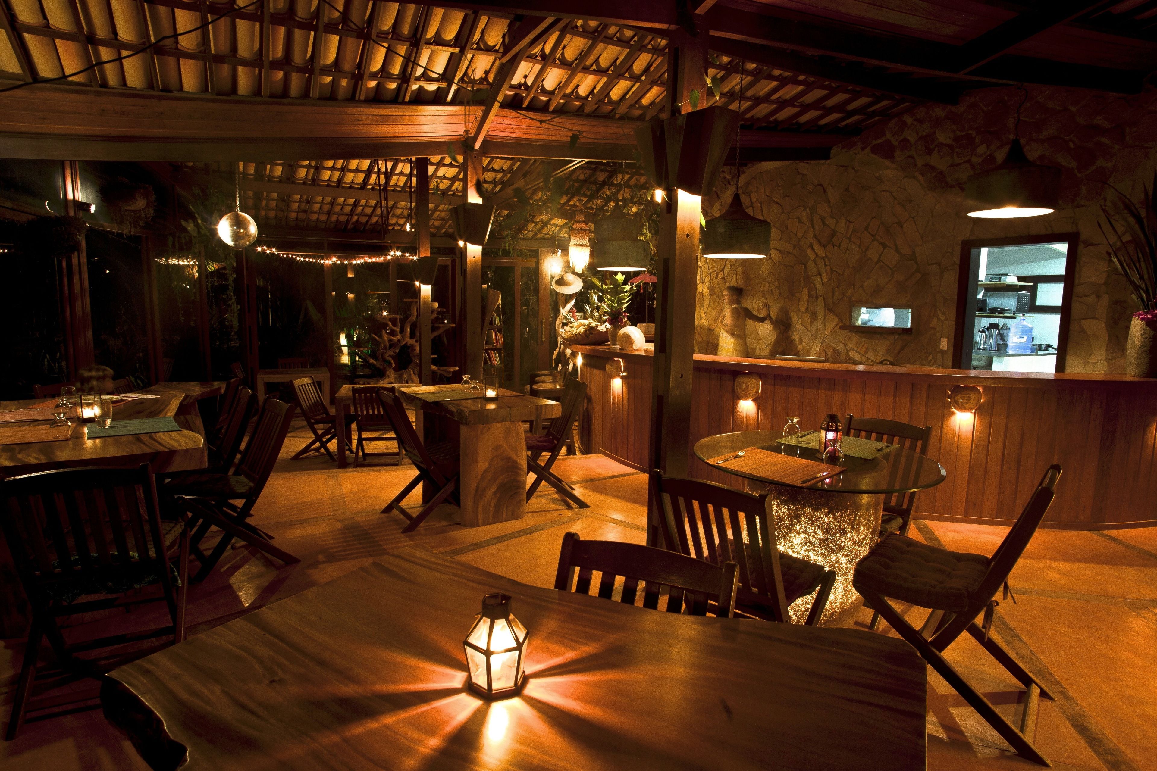 Se sirven desayunos, comidas, cenas y cocina internacional 