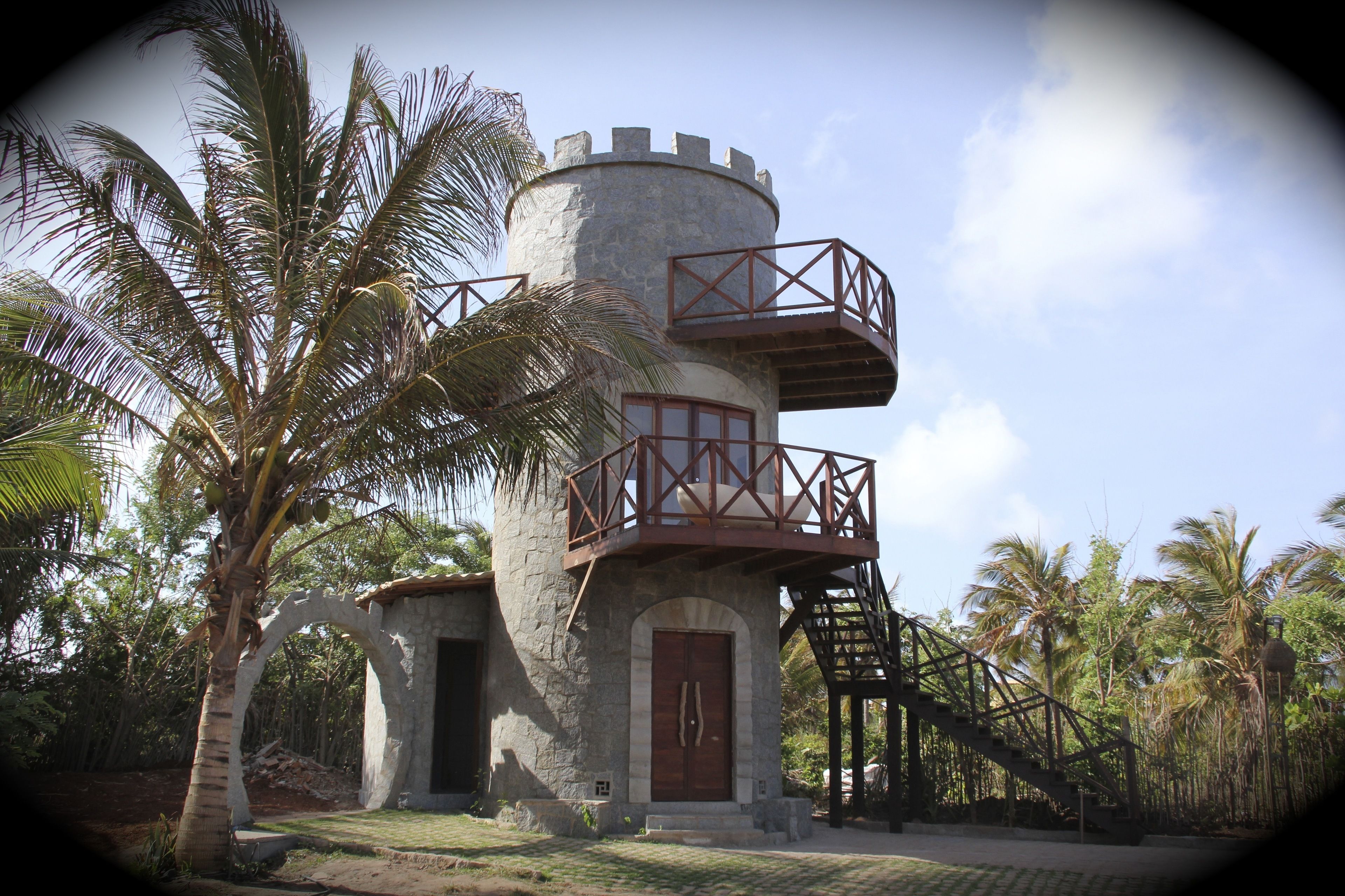 couples treatment room(s), body treatments, hot stone massages, facials