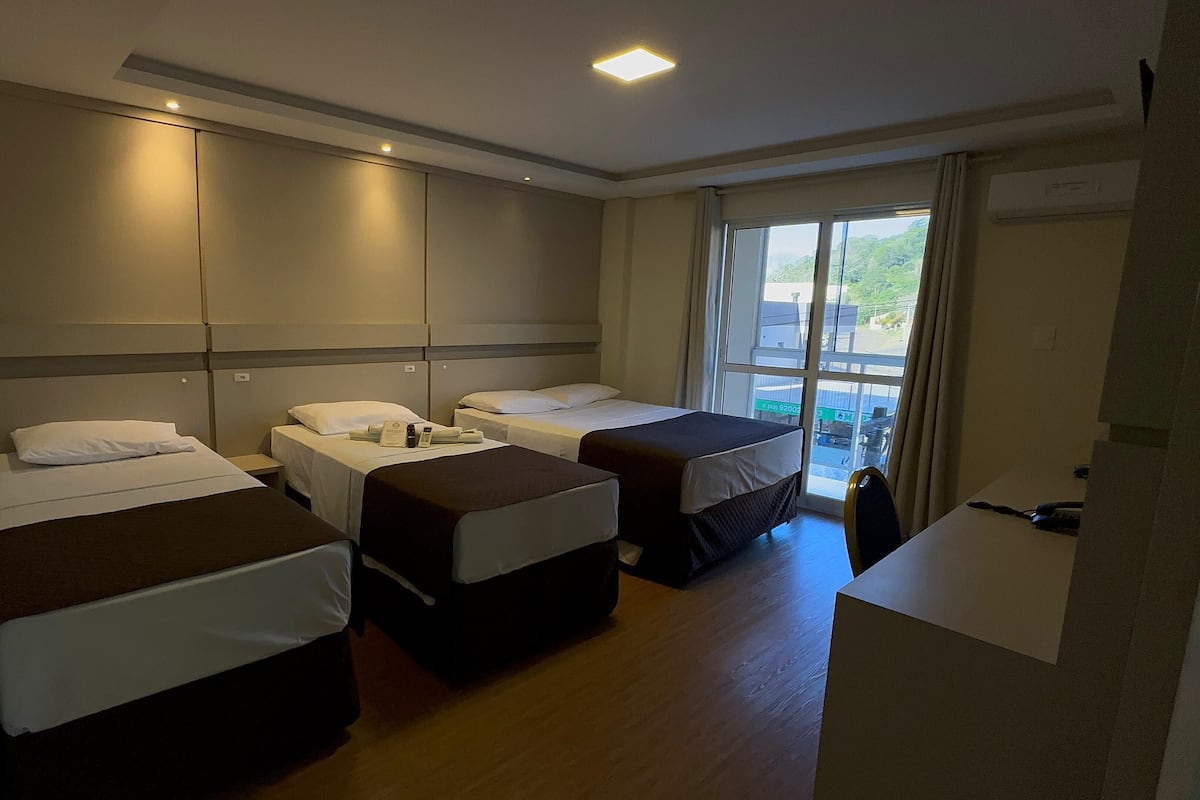 1 bedroom, minibar, individually decorated, individually furnished