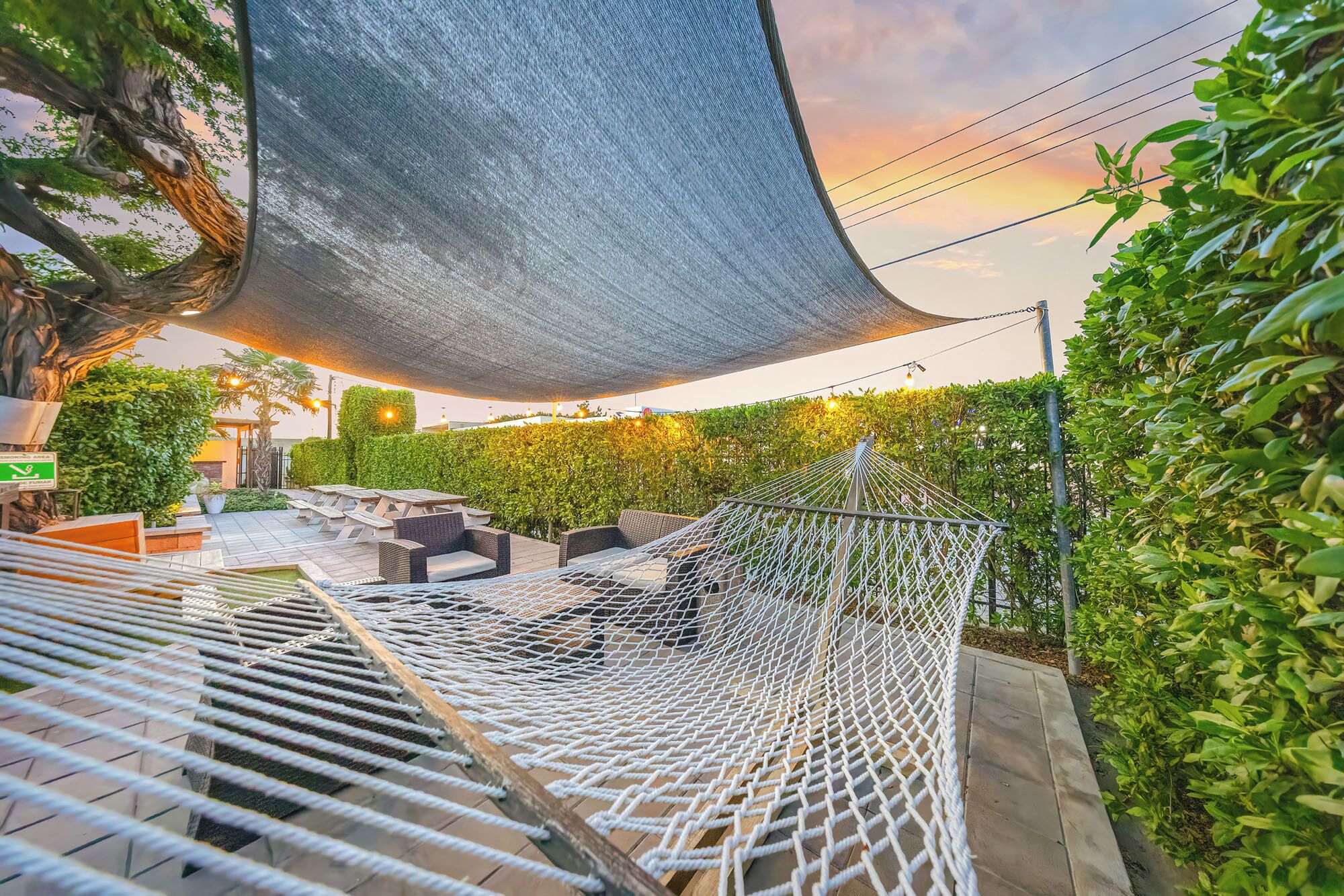 บริเวณภายนอก