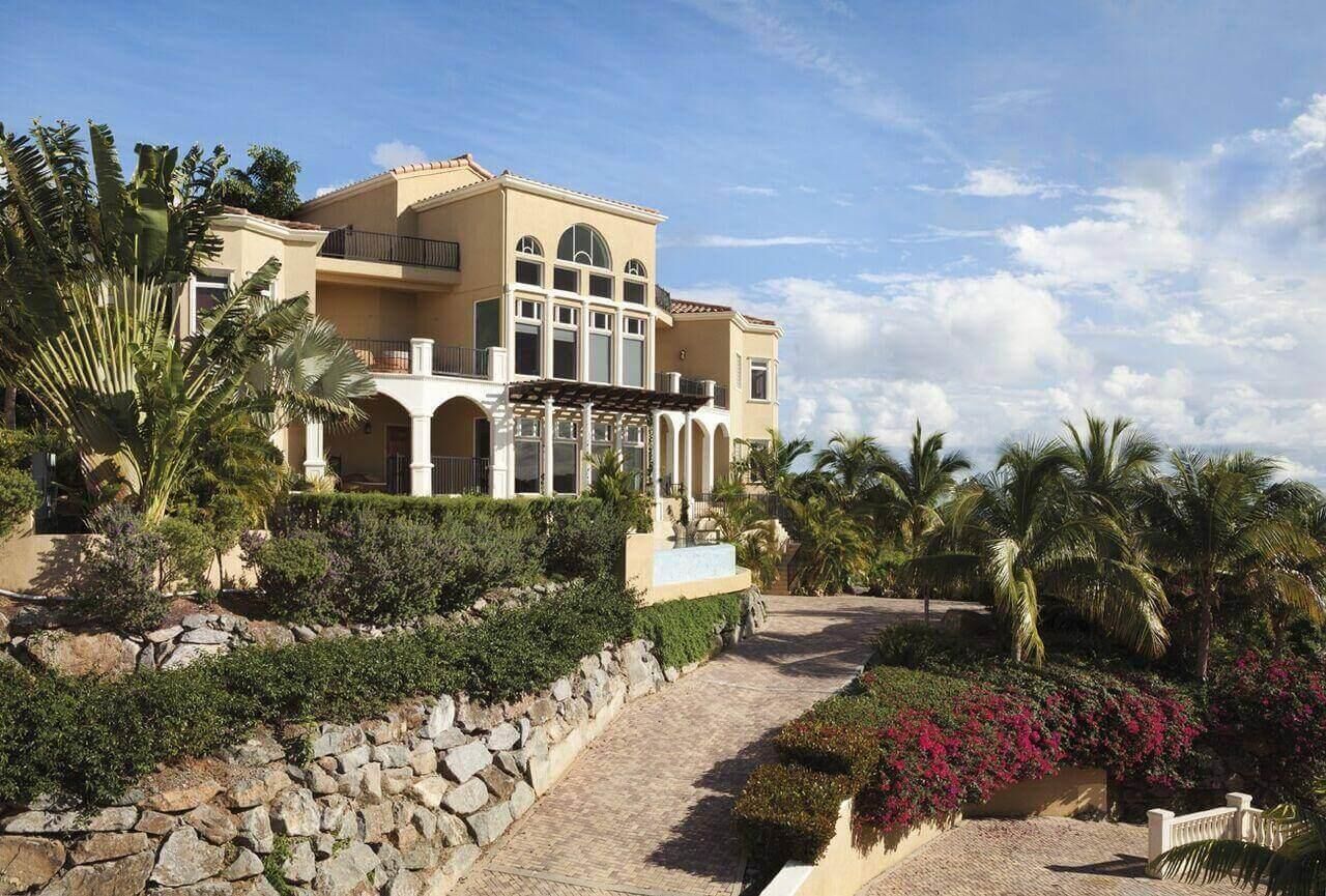 Villa (Inquire Today about last minute disco) | Exterior