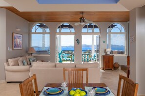 别墅 (Inquire Today about last minute disco) | 起居区 | LED 电视