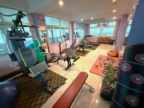 Fitness facility - Grand Laurel Hotel (Yangon)