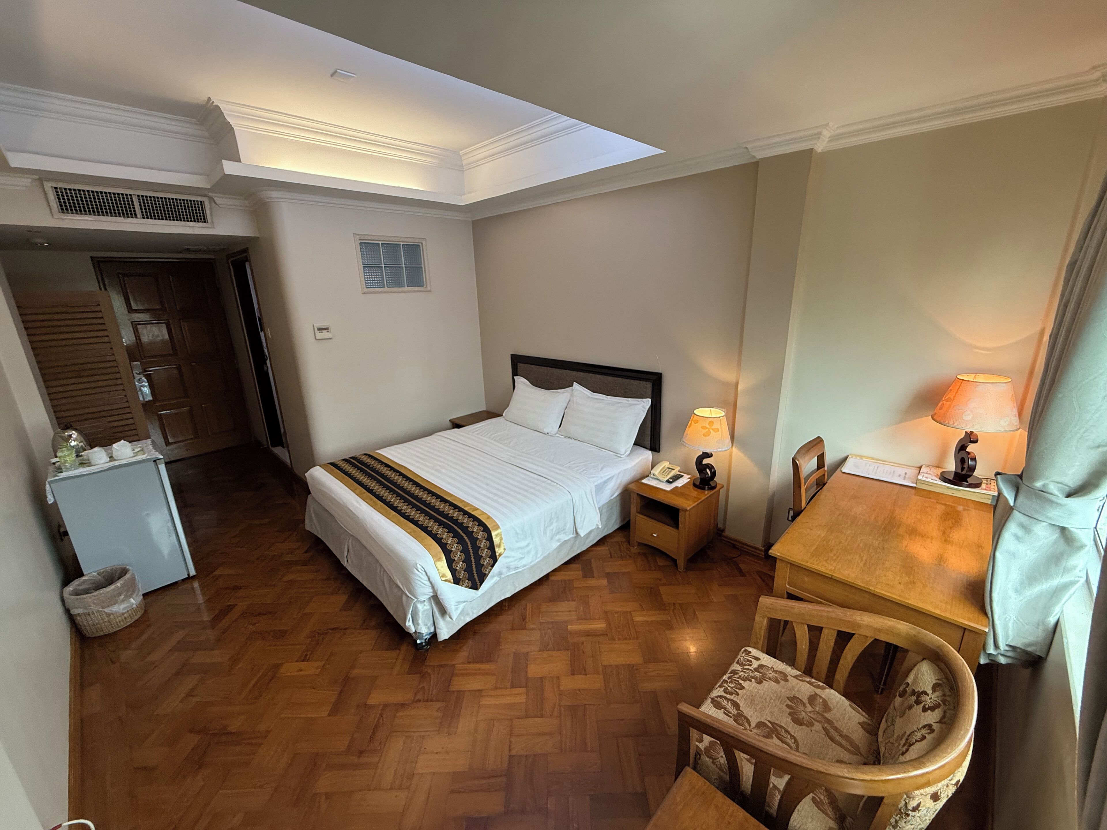 Superior Double Room with city view | Minibar, in-room safe, desk, laptop workspace