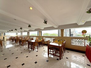 Buffet breakfast for a fee