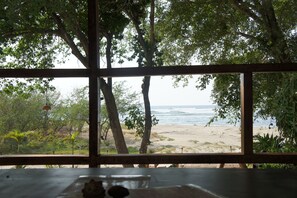 Superior Suite, 1 King Bed, Ocean View | Terrace/patio - Hotel Casa Blanca (Tamarindo)