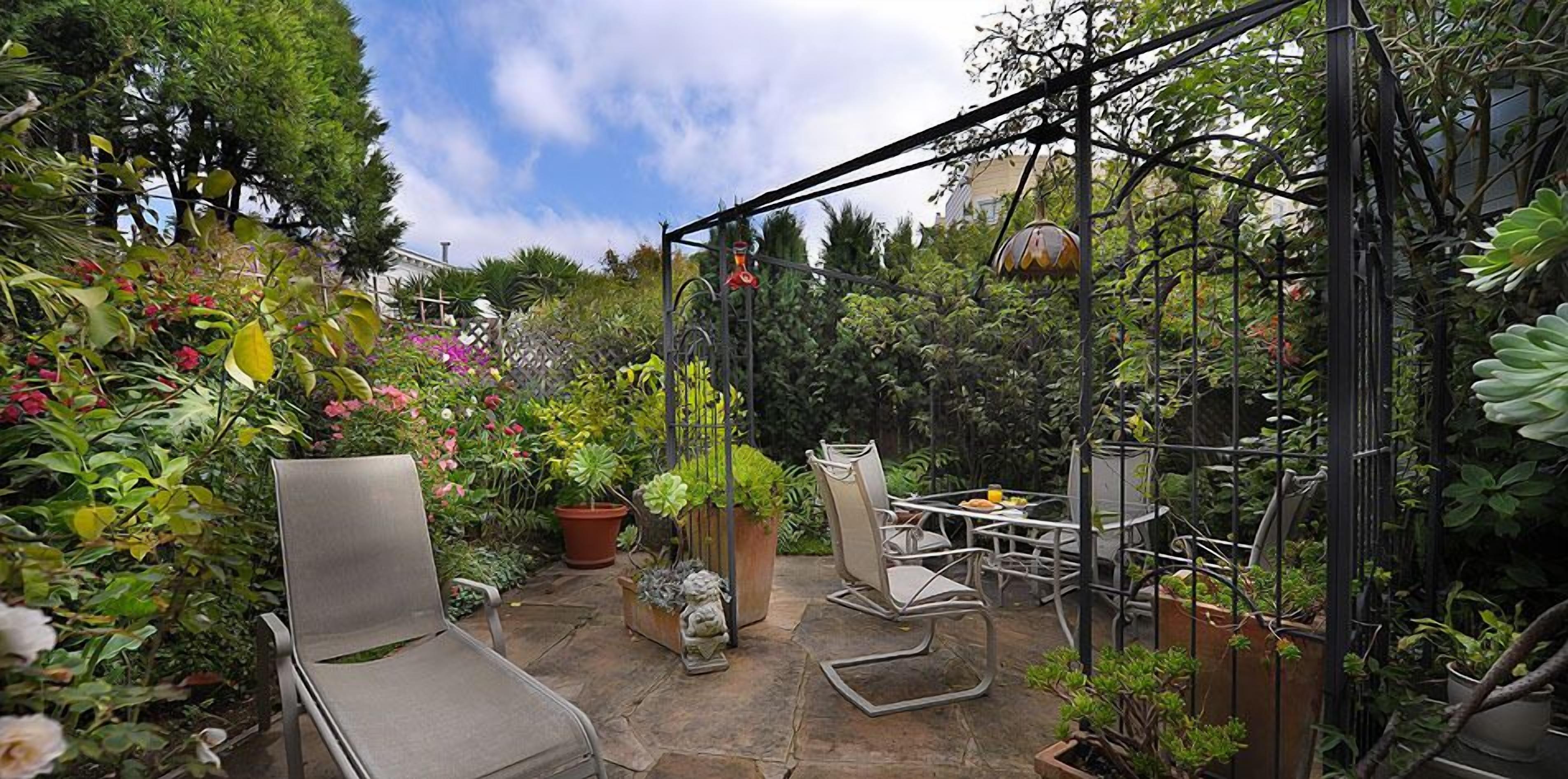 Photo - Noe's Nest Bed and Breakfast