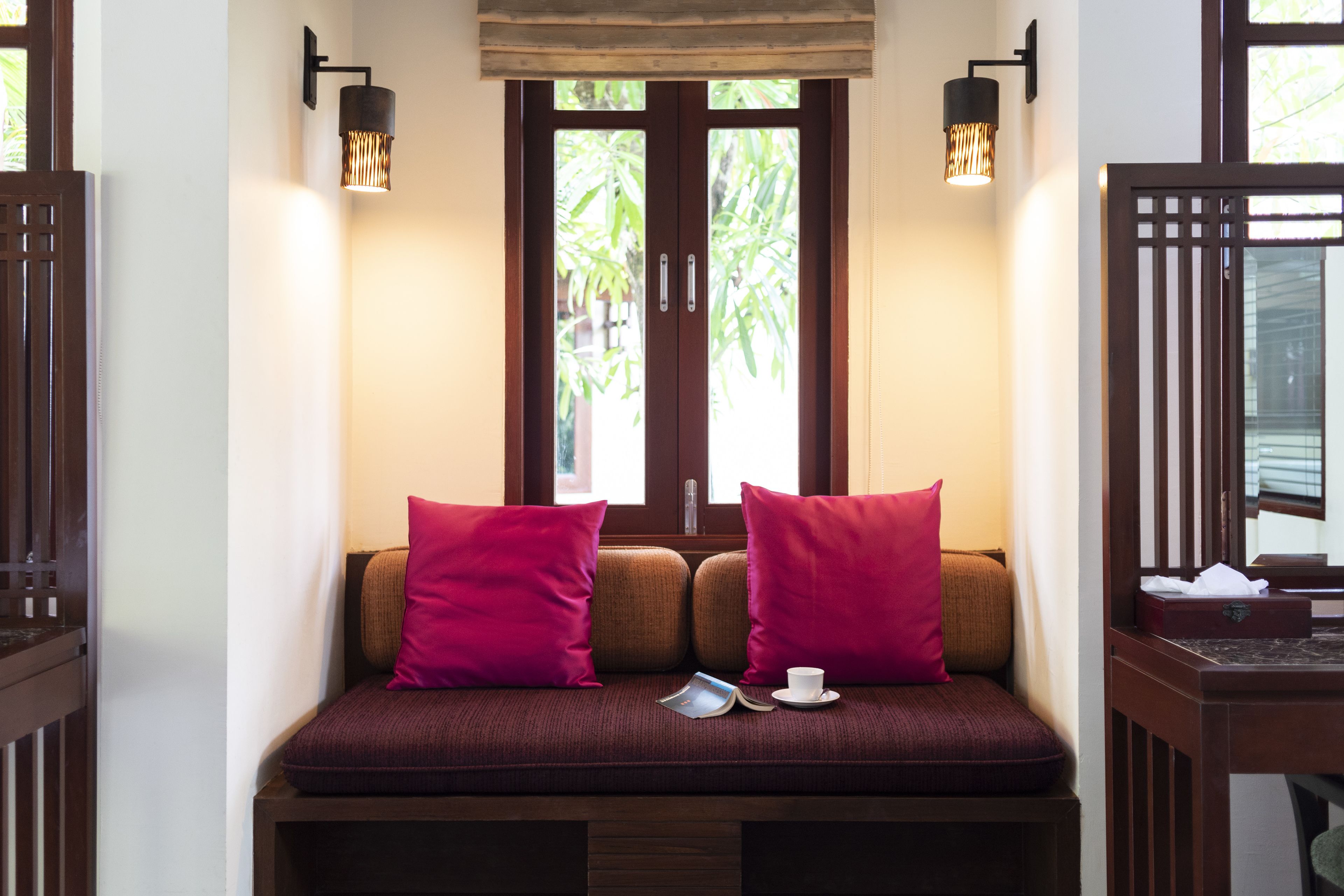 deluxe bungalow (seaside) | living area | 32-inch flat-screen tv with satellite channels, tv