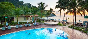 Khaolak Bay Front Resort