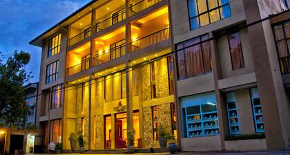 Oak Ray Regency Hotel