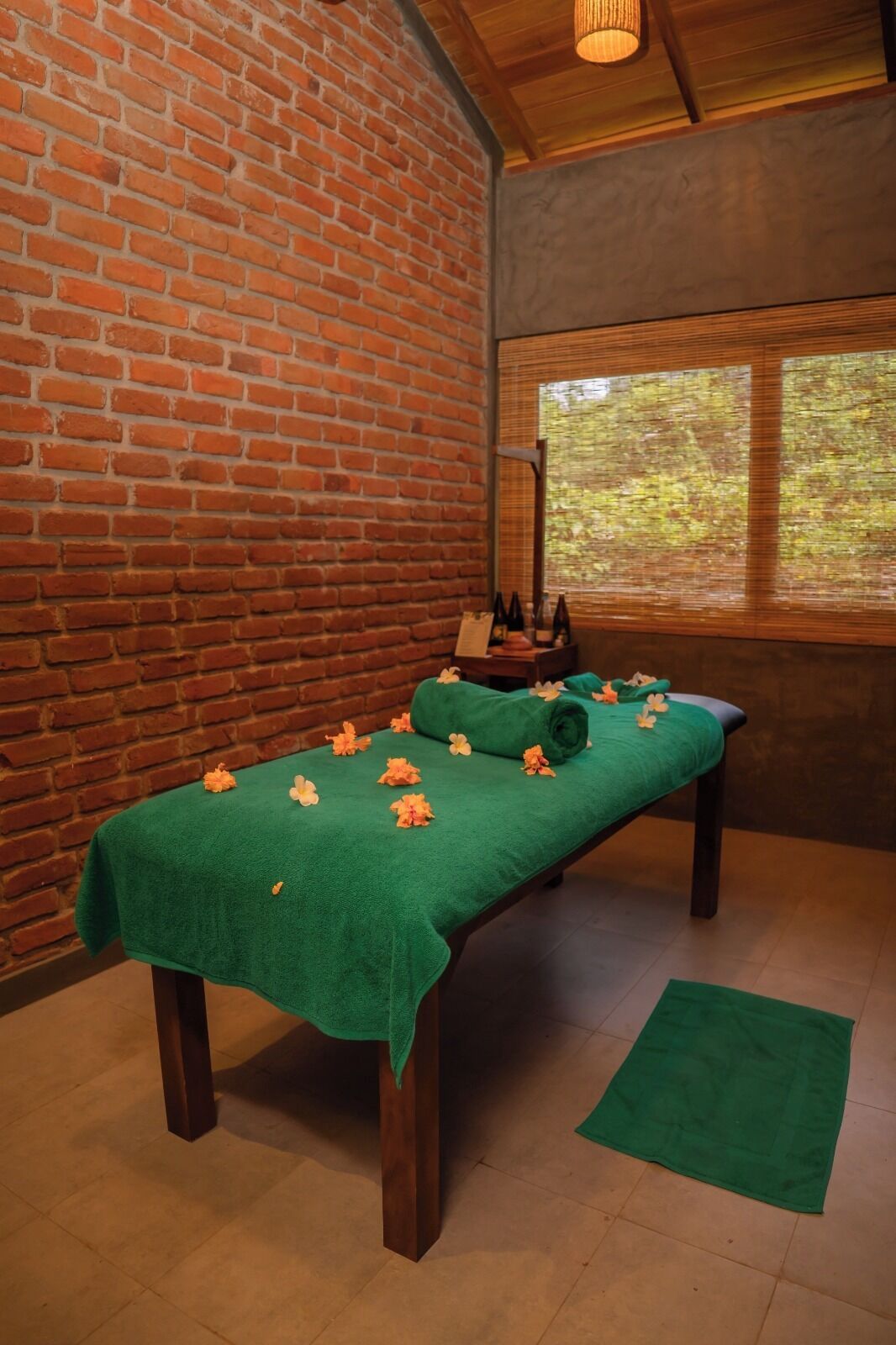 Un sauna, aguas termales/minerales