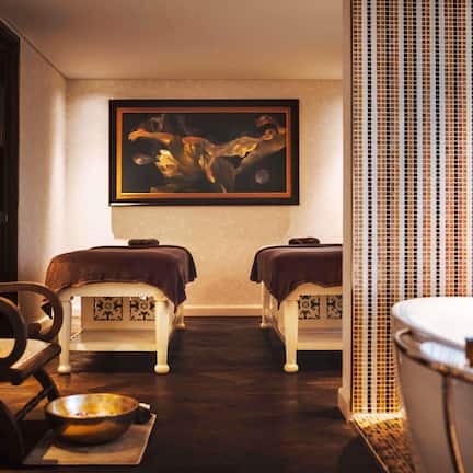 Steam room, body treatments, aromatherapy, hot stone massages