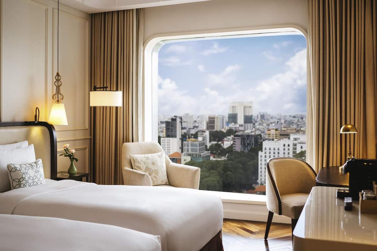 Deluxe Room, 2 Single Beds, Club lounge access (Sky Executive)