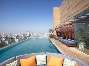 Outdoor pool, open 6:00 AM to 8:00 PM, pool loungers - Hôtel des Arts Saigon - MGallery Collection (Ho Chi Minh City)