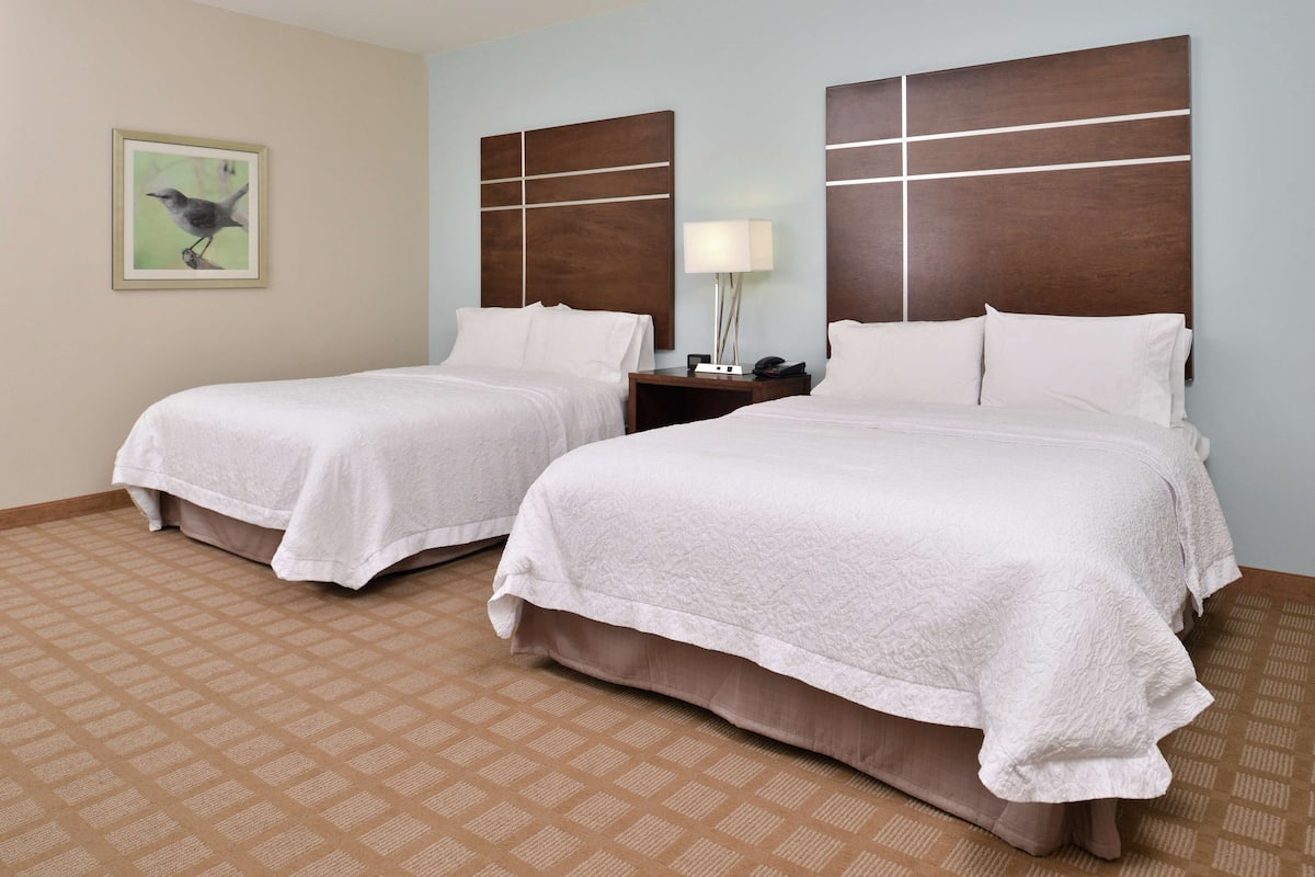 Room, 2 Queen Beds, Accessible, Bathtub | In-room safe, free cribs/infant beds, free rollaway beds, free WiFi