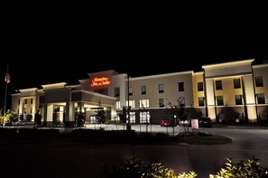 Exterior - Hampton Inn & Suites Hutto Austin (Hutto)