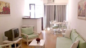TV - Atlântico Palace (Rio de Janeiro)