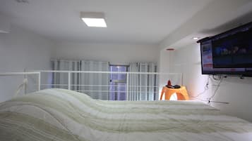 Apartamento standard, 1 quarto, cozinha americana | 1 quarto, ferros/tábuas de passar roupa, Wi-Fi de cortesia