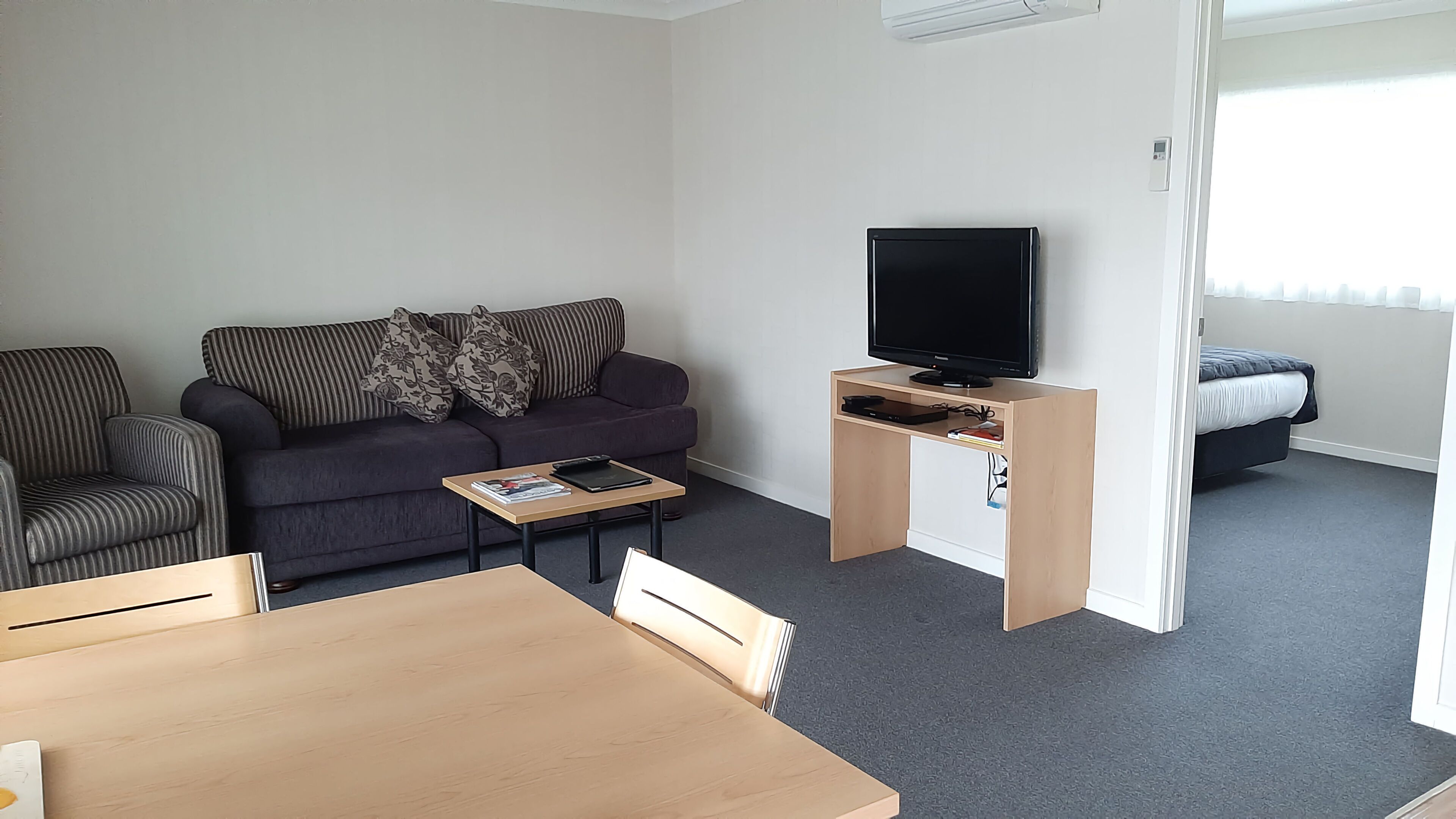 Superior Apartment, 1 Bedroom, Ground Floor | Living area