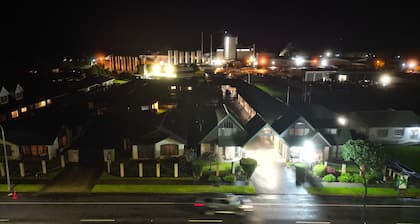 Central Motor Lodge