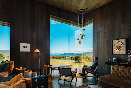 Salón ejecutivo. Kinloch Manor & Villas