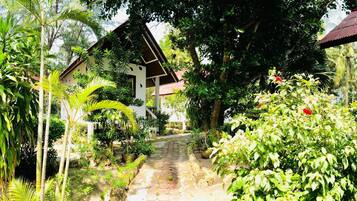 Garden Fan Bungalow | Terrasse/Patio