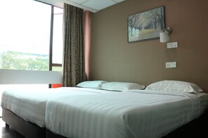 Deluxe Triple Room | View from room - Subang Valley Hotel (Subang Jaya)