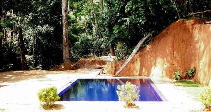Clove Garden Hotel