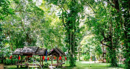 E-Outfitting Doikham Resort