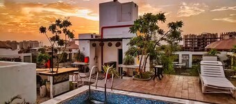 Hotel Sahibs LightHouse