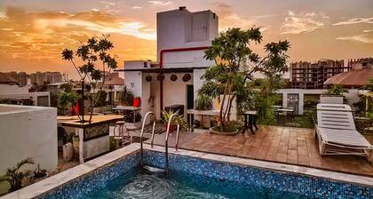 Hotel Sahibs LightHouse