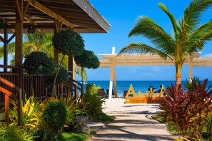 Property grounds - Anika Island Resort (Santa Fe)