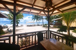 Terrace/patio - Anika Island Resort (Santa Fe)