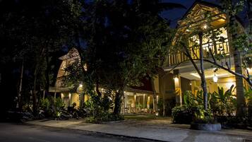 Front of property - evening/night