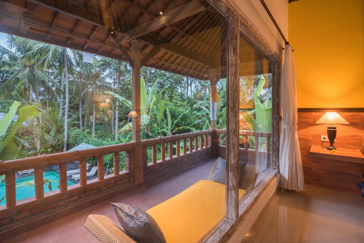 Premier Room, 1 Bedroom, Pool View | Balcony