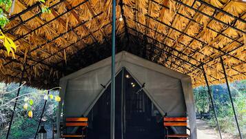 Elite Plus- Air Cooler Glamping | 1 bedroom, premium bedding, individually decorated