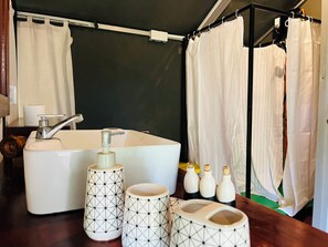 Bathroom - Mahoora - Yala by Eco Team (Kataragama)