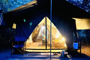 1 slaapkamer, luxe beddengoed, individueel gedecoreerd
